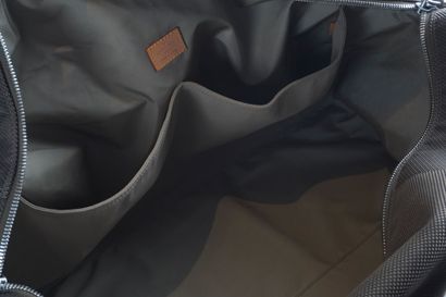 LOUIS VUITTON
Louis Vuitton Damier Géant...