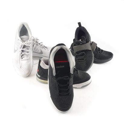 NIKE
Pack of 3 Nike and Jordan shoes
Size:...