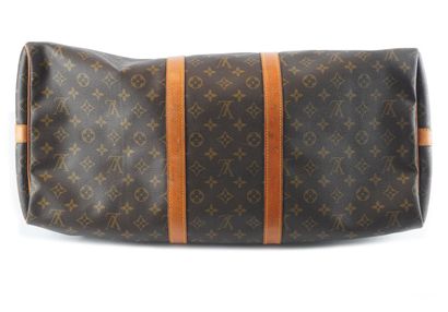 LOUIS VUITTON KEEPALL 55
Louis Vuitton Keepall...