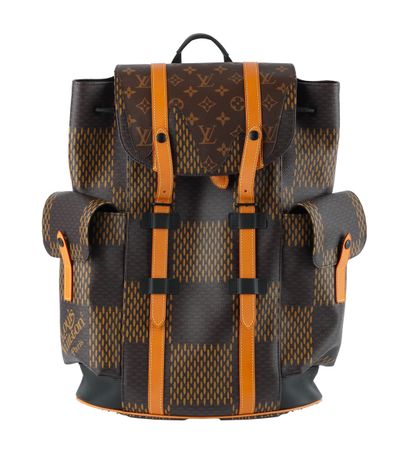 LOUIS VUITTON CHRISTOPHER
Louis Vuitton Christopher...