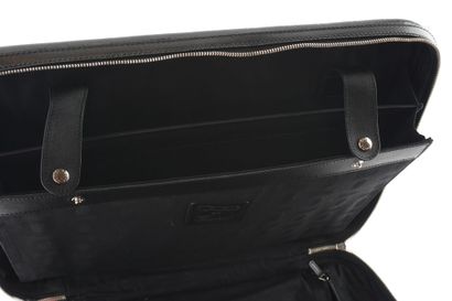 GUCCI
Gucci rolling cabien bag in Monogram...