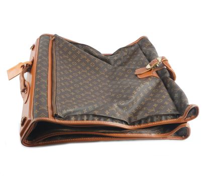 LOUIS VUITTON
Louis Vuitton garment bag in...