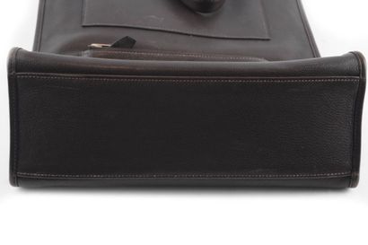 HERMÈS
Hermès brown leather bag, two outside...