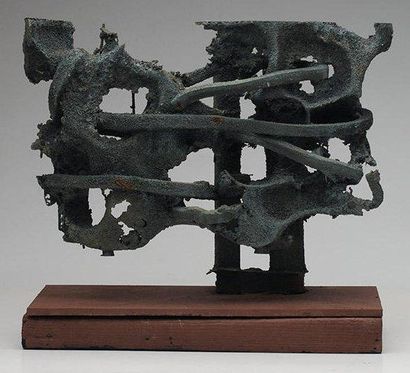 VAILLANCOURT, Armand (1929-)
Sans titre Fonte...