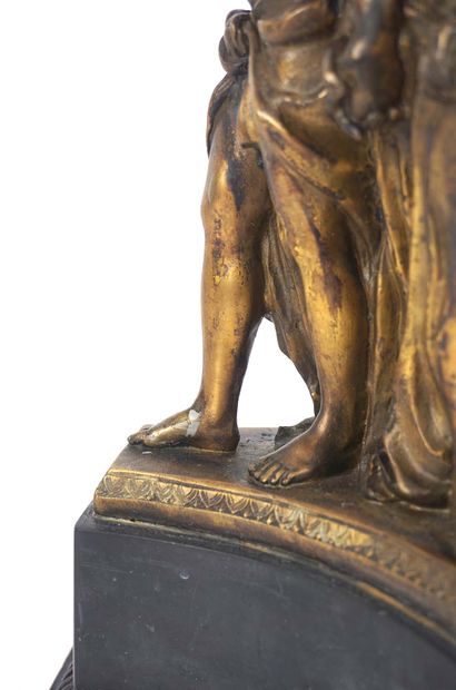 ÉPOQUE EMPIRE

Candélablre en bronze ciselé...
