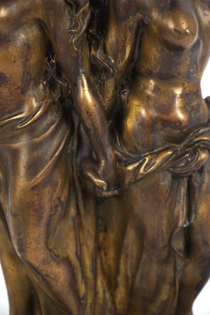 ÉPOQUE EMPIRE

Candélablre en bronze ciselé...