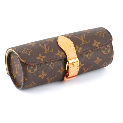 LOUIS VUITTON
Étui à montres Louis Vuitton...