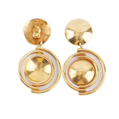 OR 14K / 14K GOLD
Boucles d'oreilles pendants...