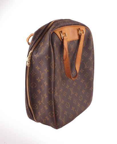LOUIS VUITTON
Sac à chaussure Louis Vuitton...