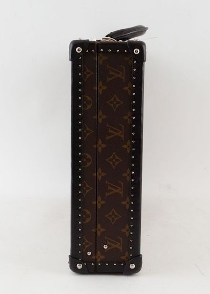 LOUIS VUITTON
Malette Louis Vuitton Président...