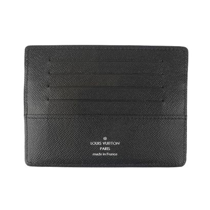 LOUIS VUITTON
Porte-cartes Louis Vuitton...