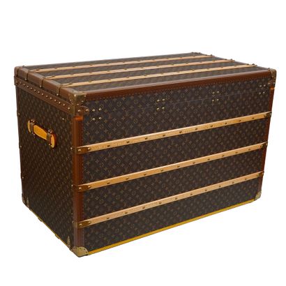 LOUIS VUITTON MALLE HAUTE 110
Malle Louis...