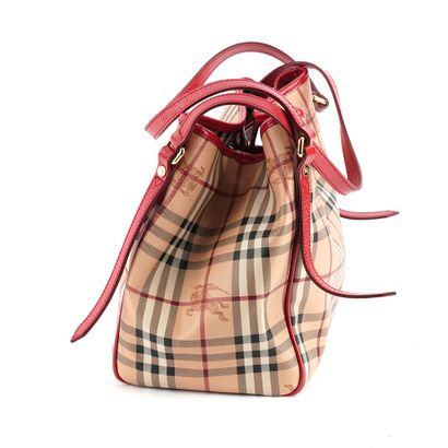 BURBERRY
Sac Burberry Canterbury en toile...