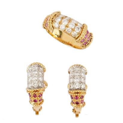 OR 18K / 18K GOLD
Ensemble d'une bague et...