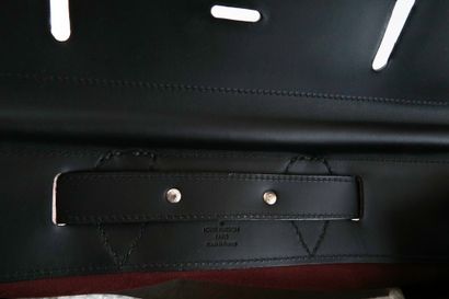 LOUIS VUITTON ECLIPSE
Grand sac Louis Vuitton...