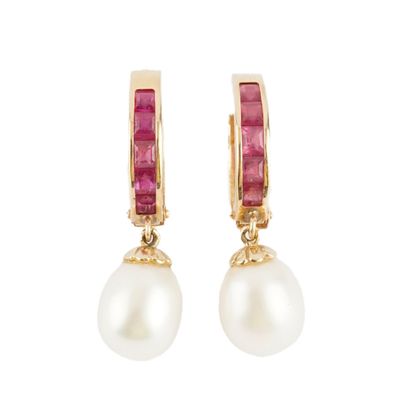 OR 14K / 14K GOLD
Boucles d'oreilles en or...