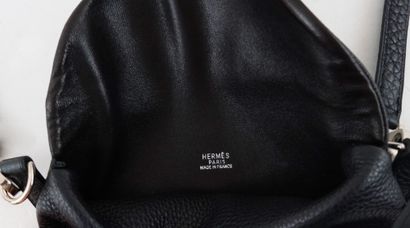 HERMÈS 
Sac bandoulière Hermès Messenger...