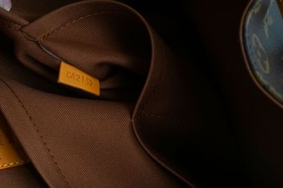 LOUIS VUITTON
Sas à dos Louis Vuitton Trio...