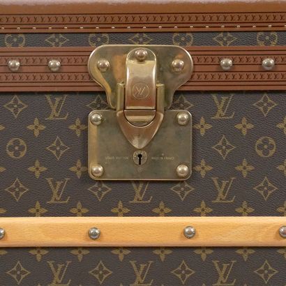 LOUIS VUITTON MALLE HAUTE 110
Malle Louis...