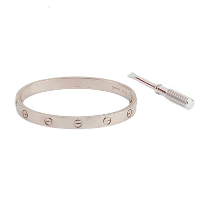 CARTIER LOVE
Bracelet Cartier Love en or...