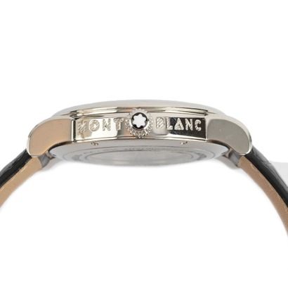 MONTBLANC STAR WORLD-TIME
Montre Montblanc...