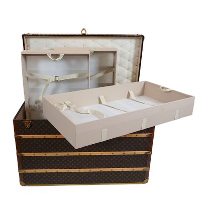 LOUIS VUITTON MALLE HAUTE 110
Malle Louis...