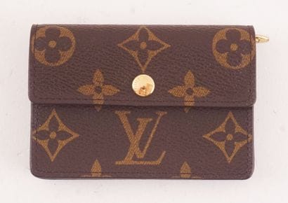 LOUIS VUITTON
Louis Vuitton Monogram canvas...