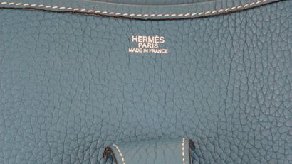 HERMÈS EVELYNE 
Sac bandoulière Hermès Evelyne...