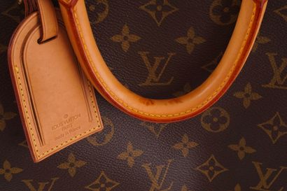 LOUIS VUITTON EVASION
Sac de voyage Louis...