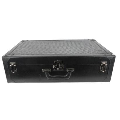 GUCCI
Malle vintage noire Gucci pour homme,...