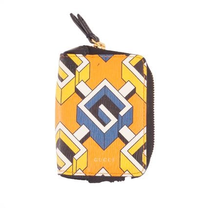 GUCCI
Gucci Geometric wallet, zipper closure.
H:...