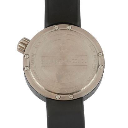 GIULIANO MAZZUOLI
Montre Giuliano Mazzuoli...