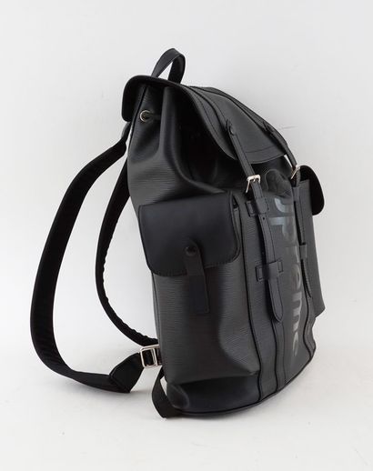 LOUIS VUITTON CHRISTOPHER SUPREME
Sac à dos...
