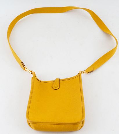 HERMÈS EVELYNE 18
Sac bandoulière Hermès...