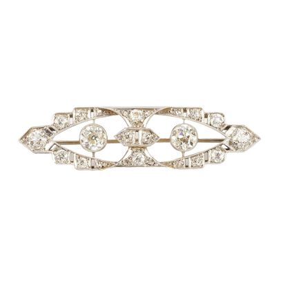OR 18K, DIAMANTS / 18K GOLD, DIAMONDS
Broche...