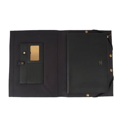 LOUIS VUITTON
Porte-document Pochette d'art...
