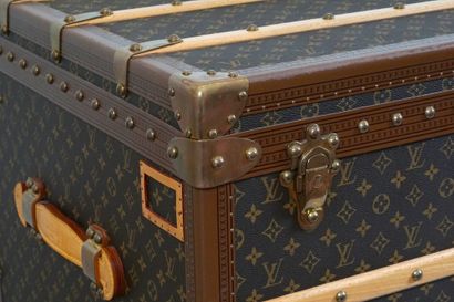 LOUIS VUITTON MALLE HAUTE 110
Malle Louis...