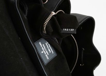 LOUIS VUITTON CHRISTOPHER SUPREME
Sac à dos...