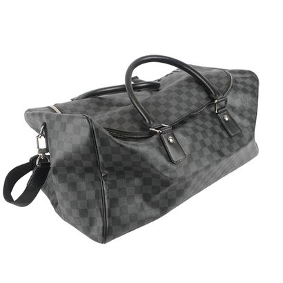 LOUIS VUITTON ROADSTER
Sac de voyage Louis...