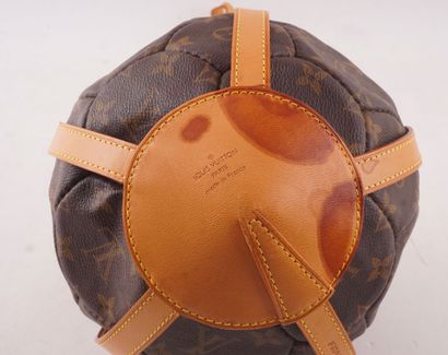 LOUIS VUITTON France 98
Ballon de football...