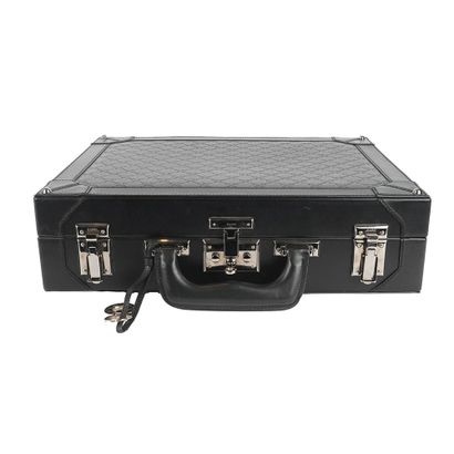 GUCCI
Mallette vintage noire Gucci pour homme,...