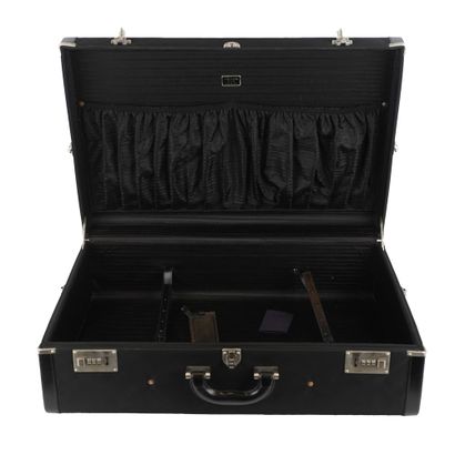 PRADA
Valise Prada en toile et cuir noir,...