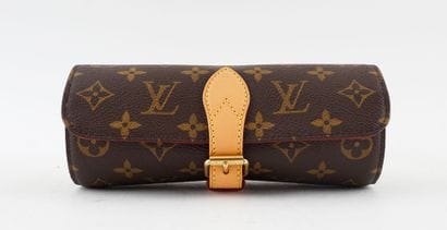 LOUIS VUITTON
Louis Vuitton watch case in...
