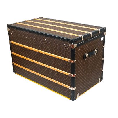 LOUIS VUITTON MALLE HAUTE 110
Malle Louis...
