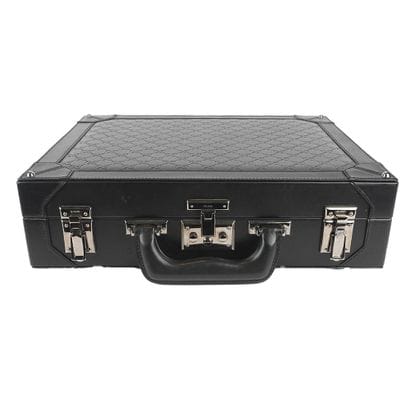 GUCCI
Malette vintage noire Gucci pour homme,...