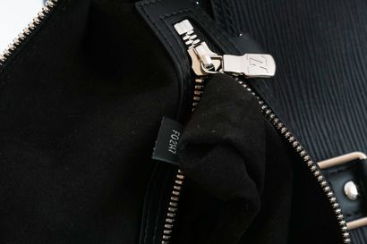 LOUIS VUITTON KEEPALL SUPREME 55
Sac Keepall...