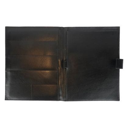 GUCCI
Agenda Gucci en cuir noir .
H: 31 cm...