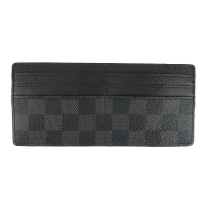 LOUIS VUITTON
Porte-cartes Louis Vuitton...