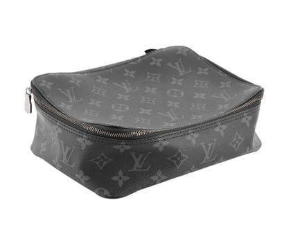 LOUIS VUITTON 
Toiletry Bag in Black Monogram...