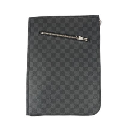 LOUIS VUITTON
Porte-document Louis Vuitton...